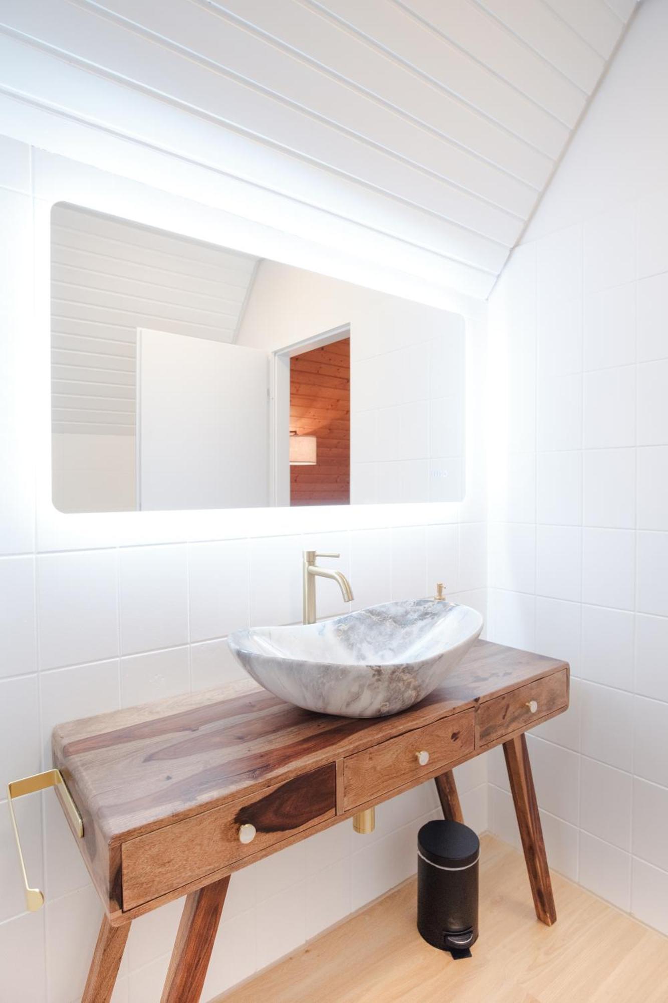 Neu Deluxe Suite Muensterblick, Maisonette, Kingsize Bett, Kueche, Netflix, Aussicht, E-Kamin Bad Säckingen Esterno foto