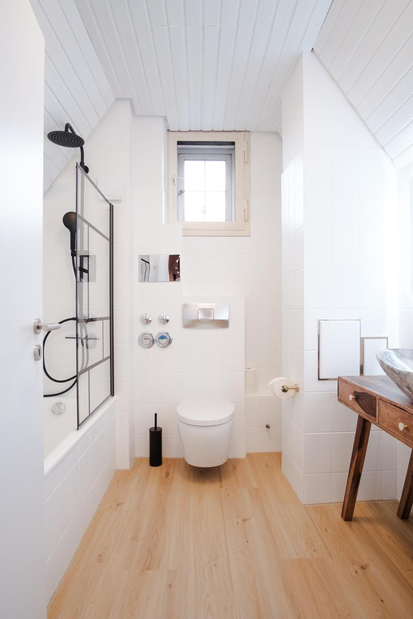 Neu Deluxe Suite Muensterblick, Maisonette, Kingsize Bett, Kueche, Netflix, Aussicht, E-Kamin Bad Säckingen Esterno foto